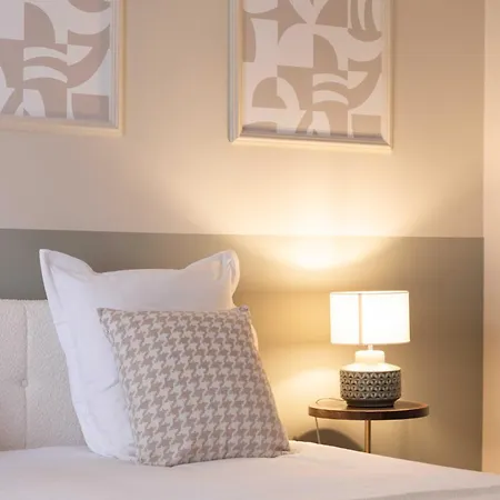 Chic - 5br - 10p - Grenelle - Eiffel Tower Apartment *